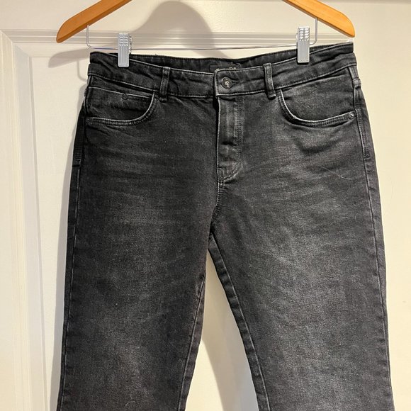 Massimo Dutti washed black cropped kick flare jeans, size 6 - Picture 2 of 7